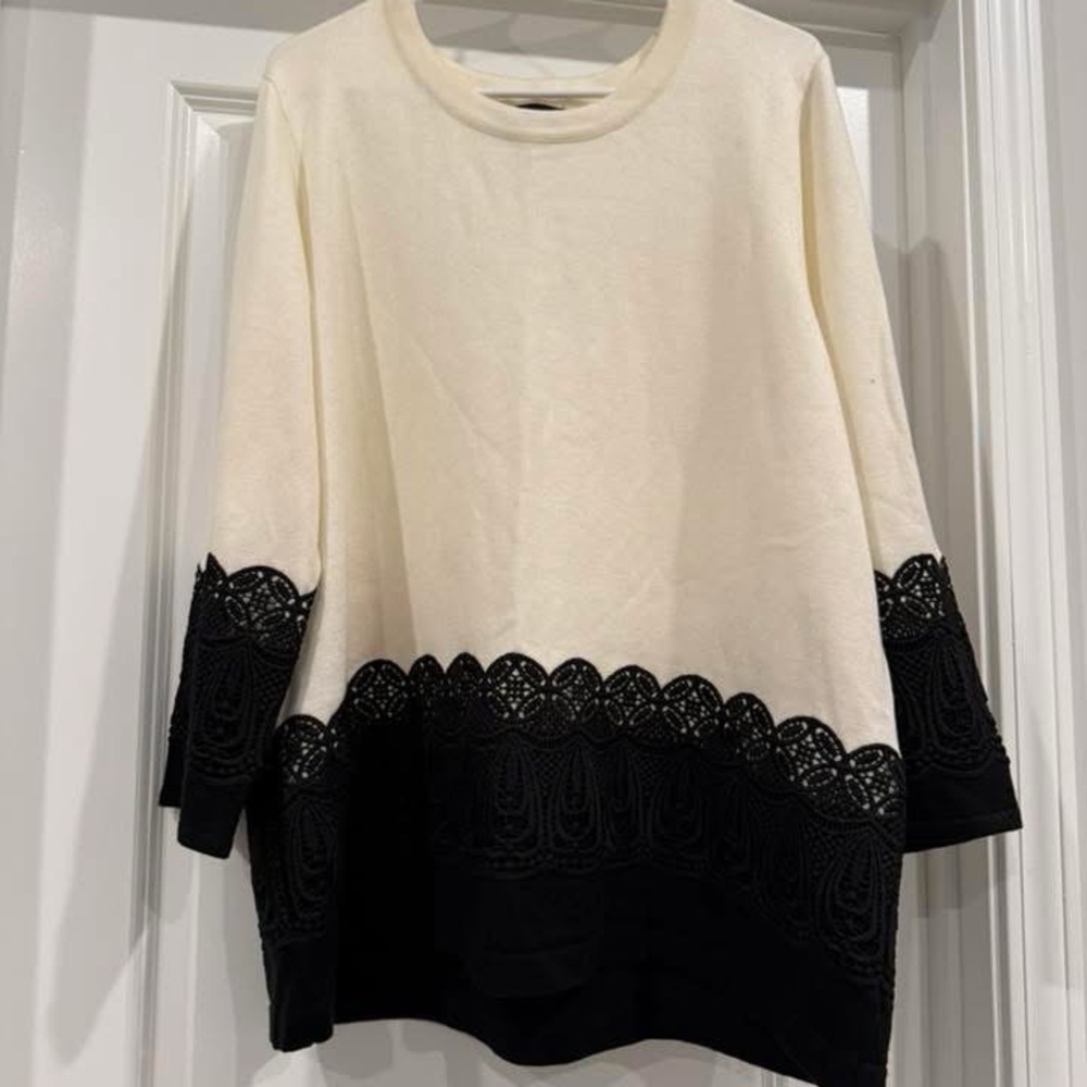 Karl Lagerfeld Black and Cream Sweater